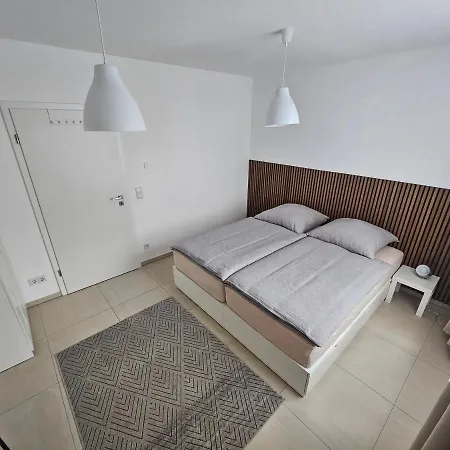 Apartment Eule